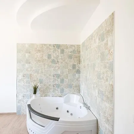 La Raganella D'oro Bed & Breakfast *